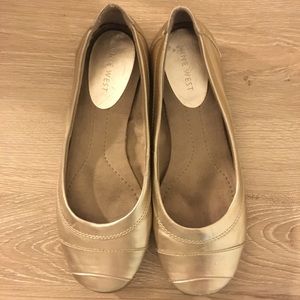 Nine West Gold Flats, Size 7